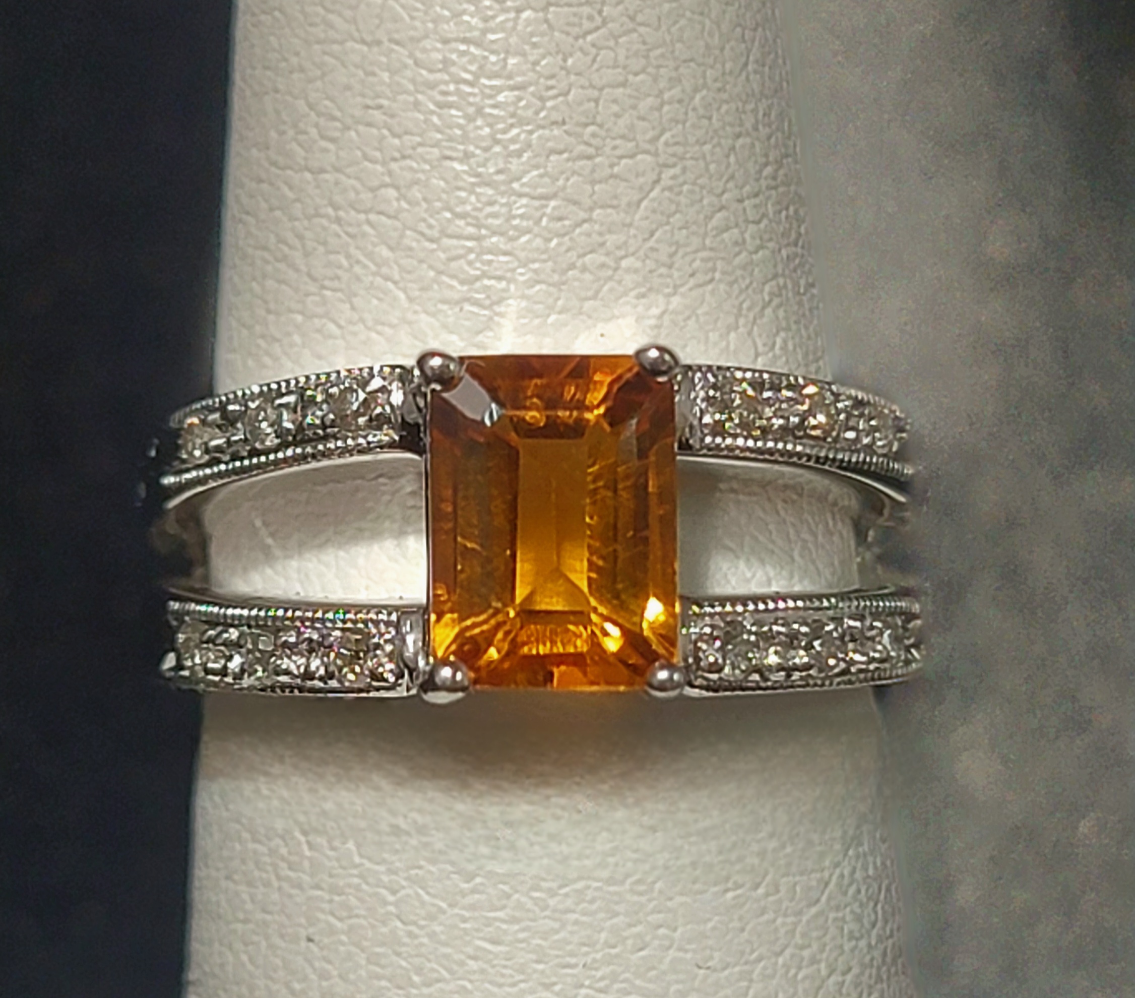 Emerald cut citrine on sale ring yellow gold